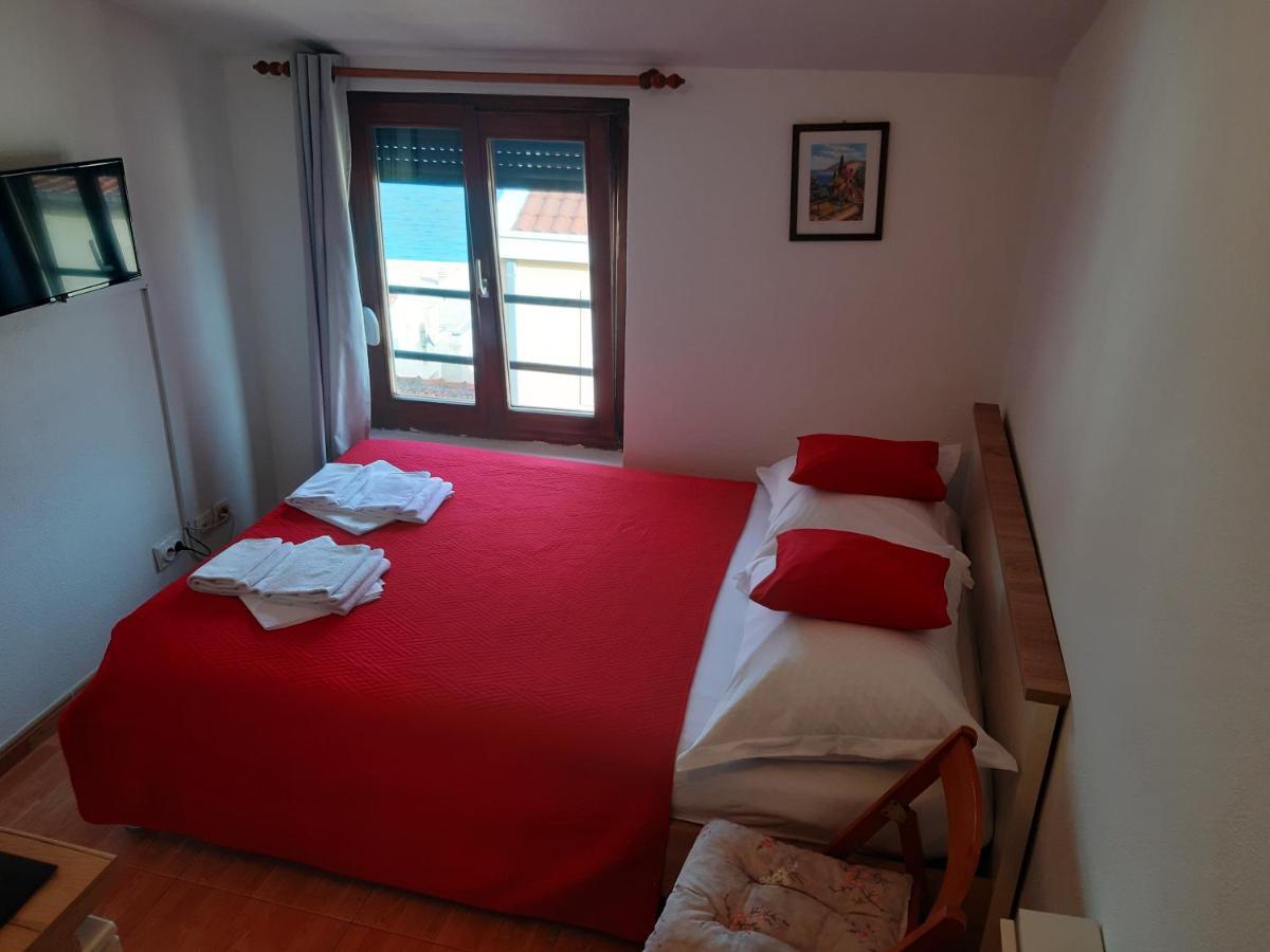 Apartments Knezic Igrane Extérieur photo