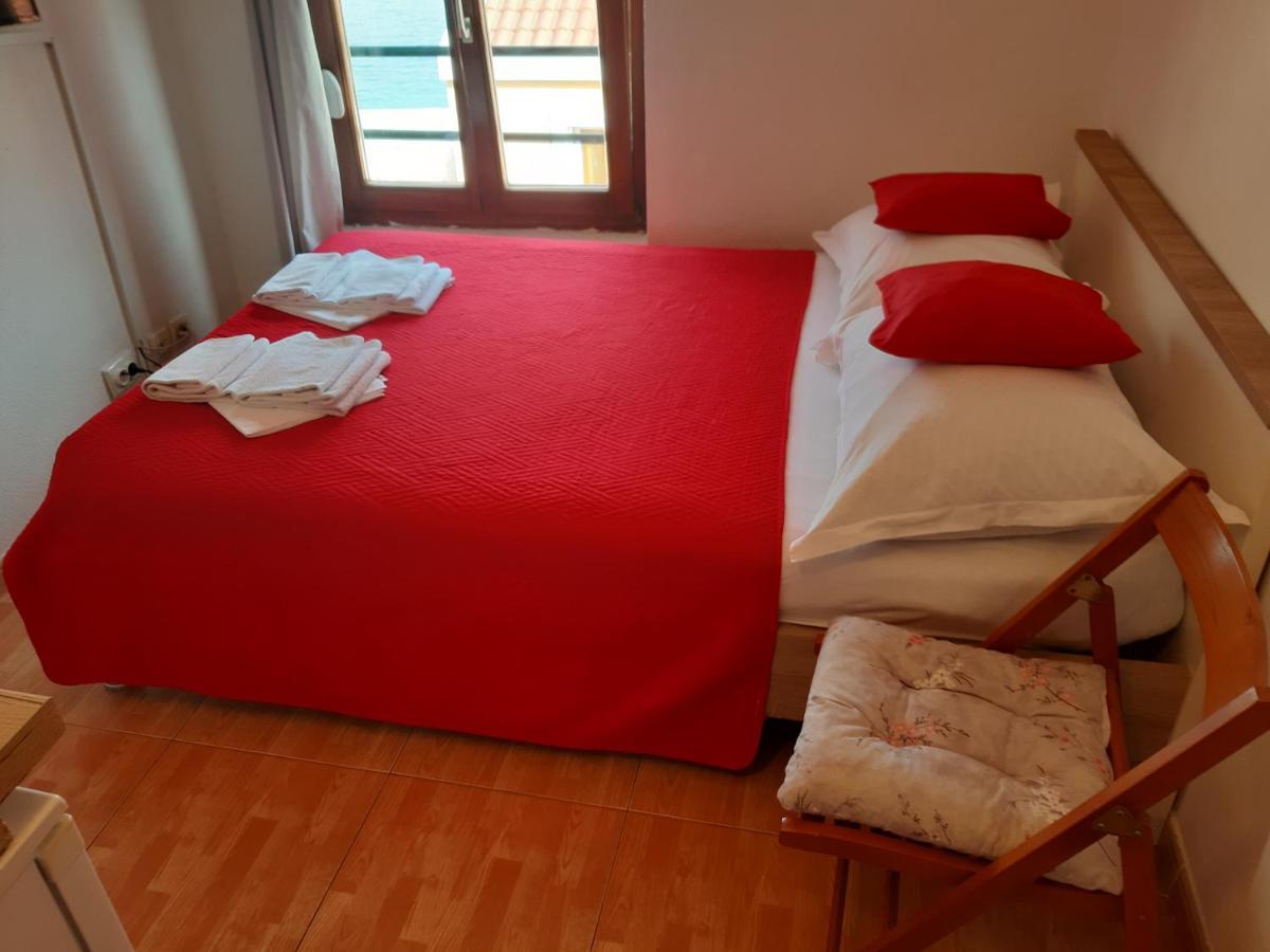 Apartments Knezic Igrane Extérieur photo